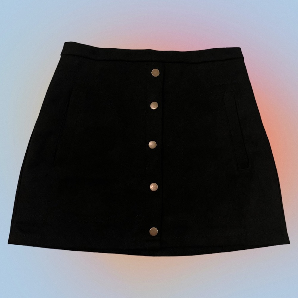 Black button mini skirt